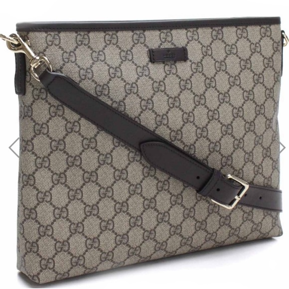 Gucci Handbags - Gucci Crossbody Bag Purse